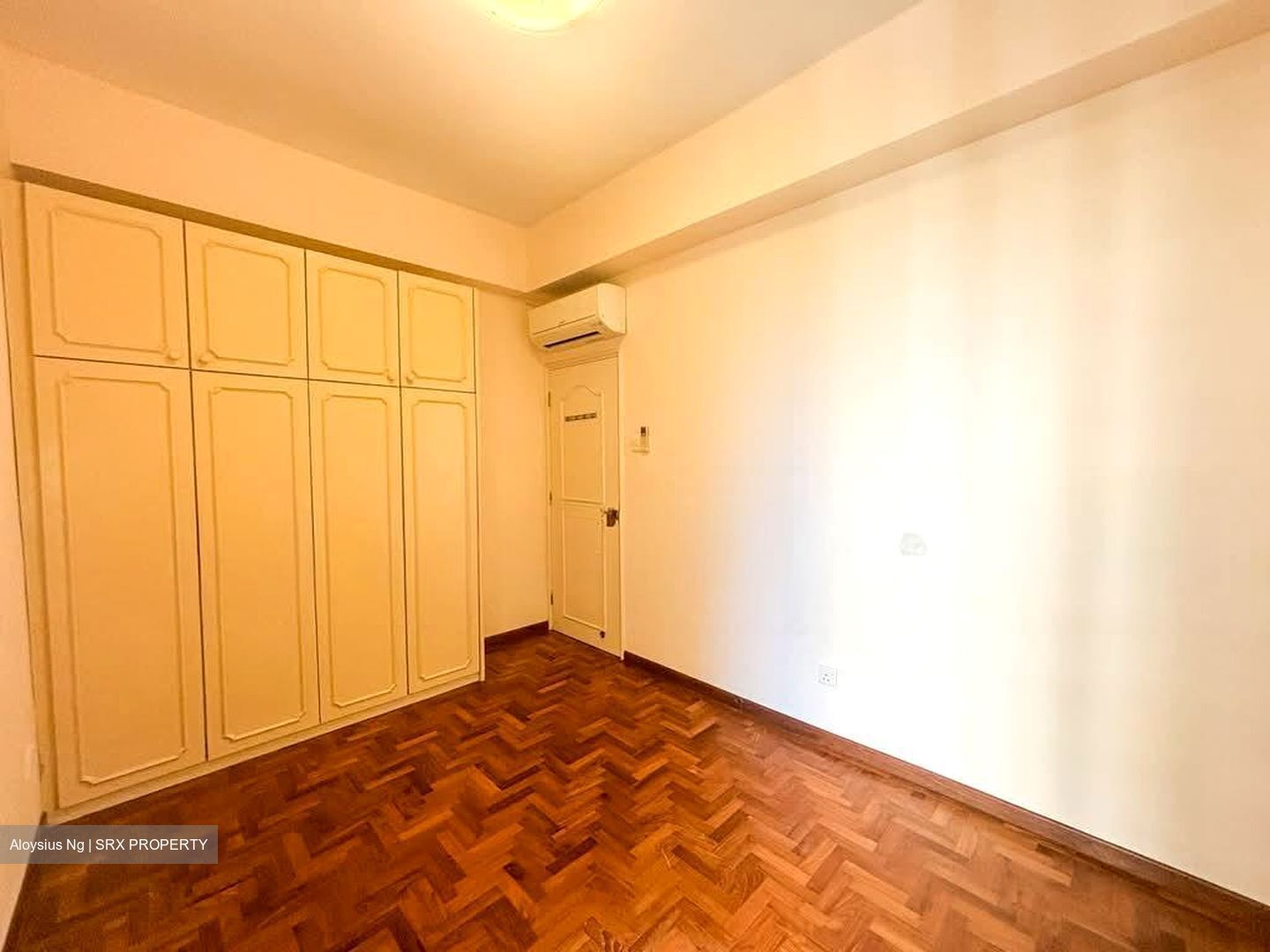 Astoria Park (D14), Condominium #557581201